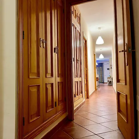 El Muro Apartment *