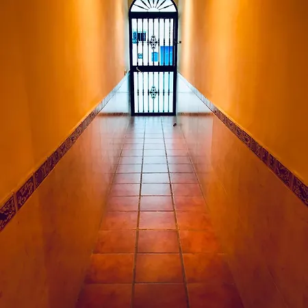 El Muro Apartment *